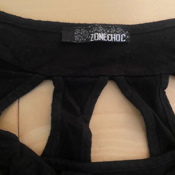 Vintage Y2K Zone Choc going-out top, black with cut-outs, size S - Picture 3 of 6